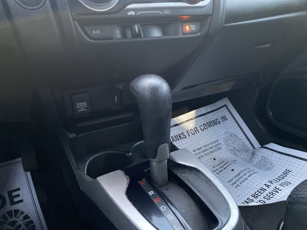 Used 2020 Honda Fit LX image 24