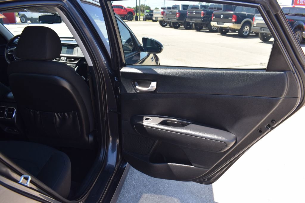 Used 2016 Kia Optima LX w/ Technology Package FWD image 14