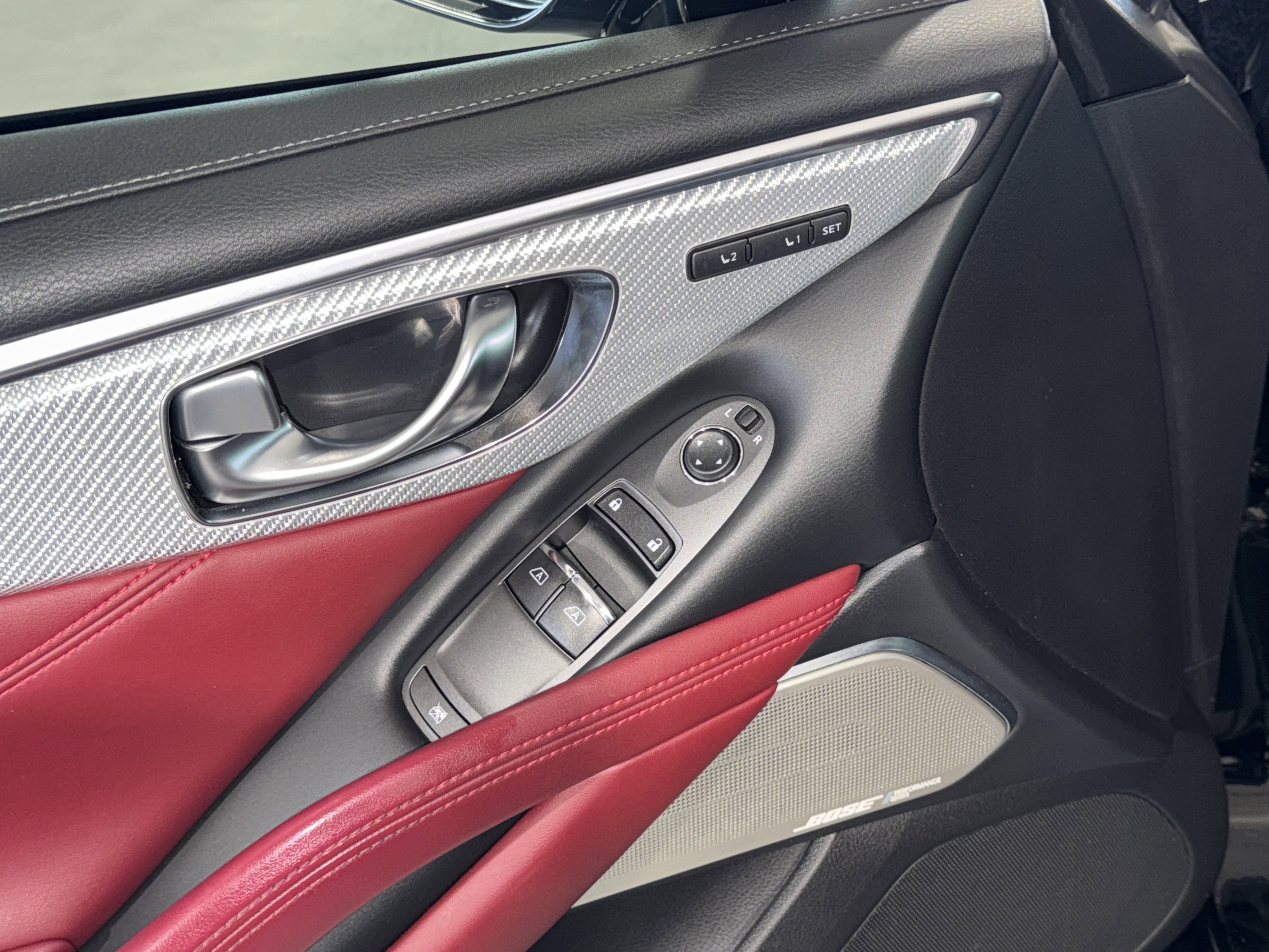 Used 2017 INFINITI Q60 Red Sport 400 image 14