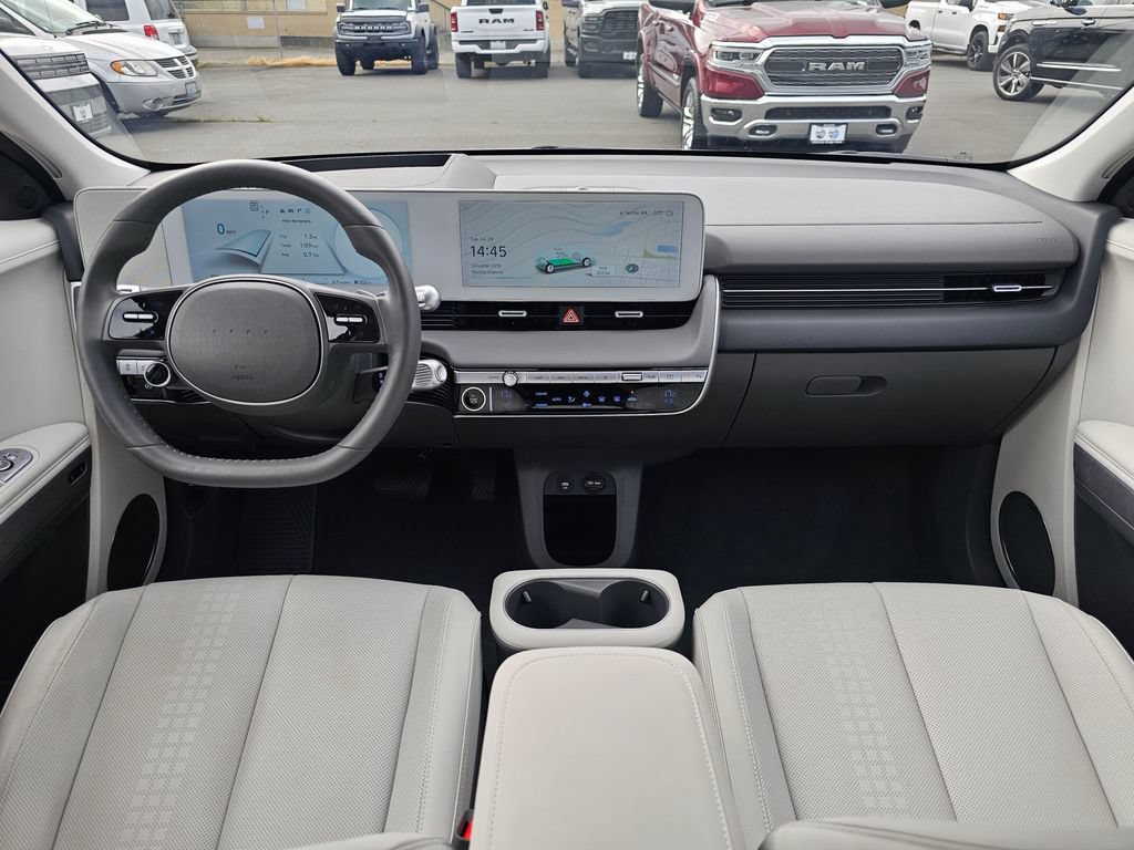 Used 2024 Hyundai Ioniq 5 Limited AWD/4WD image 17