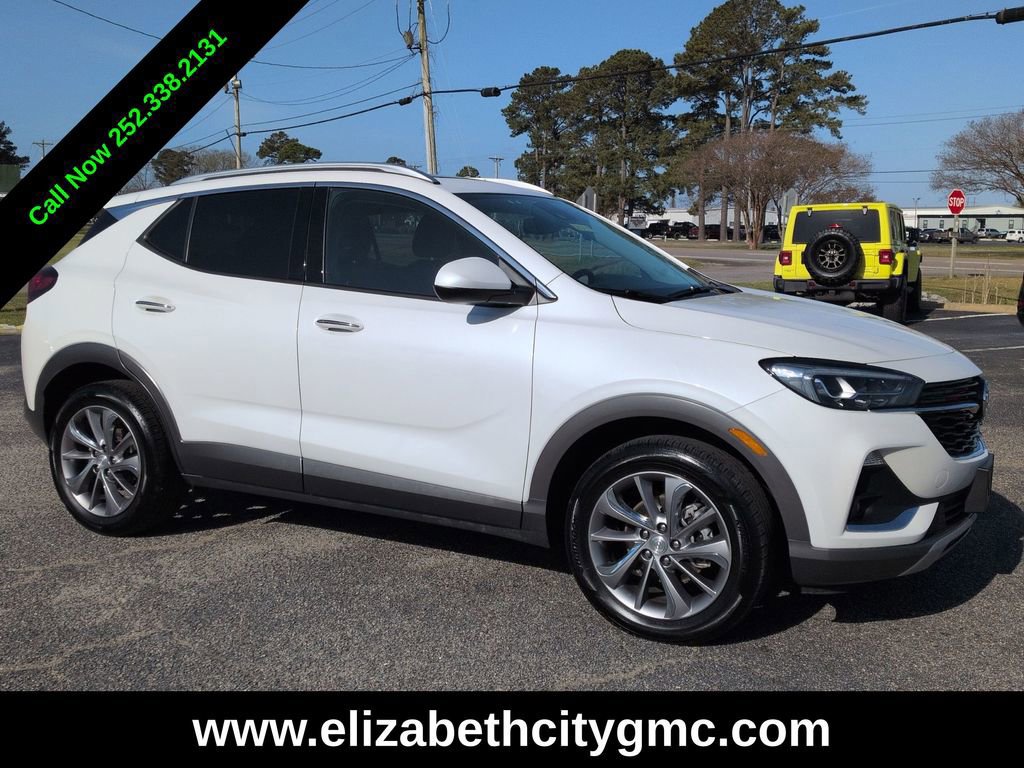 Used 2023 Buick Encore GX Essence w/ Experience Buick Package image 2