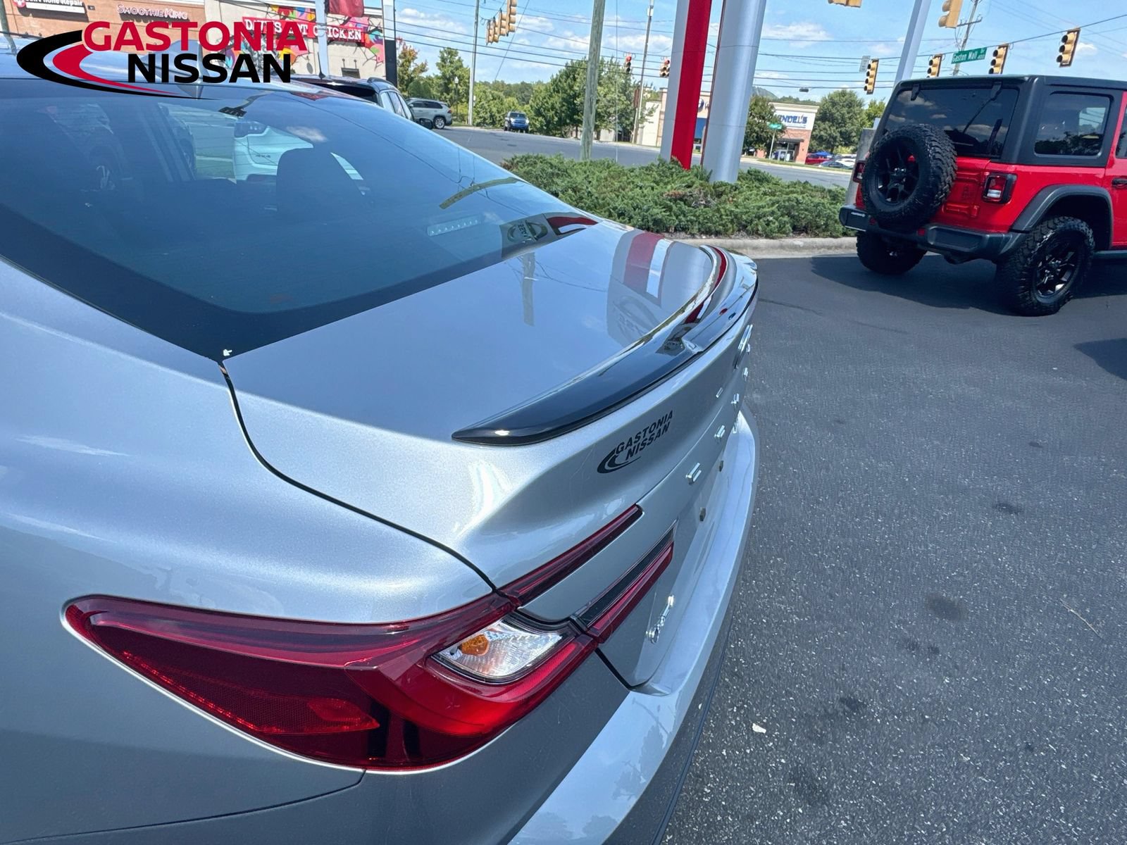 Used 2025 Toyota Camry LE FWD image 32