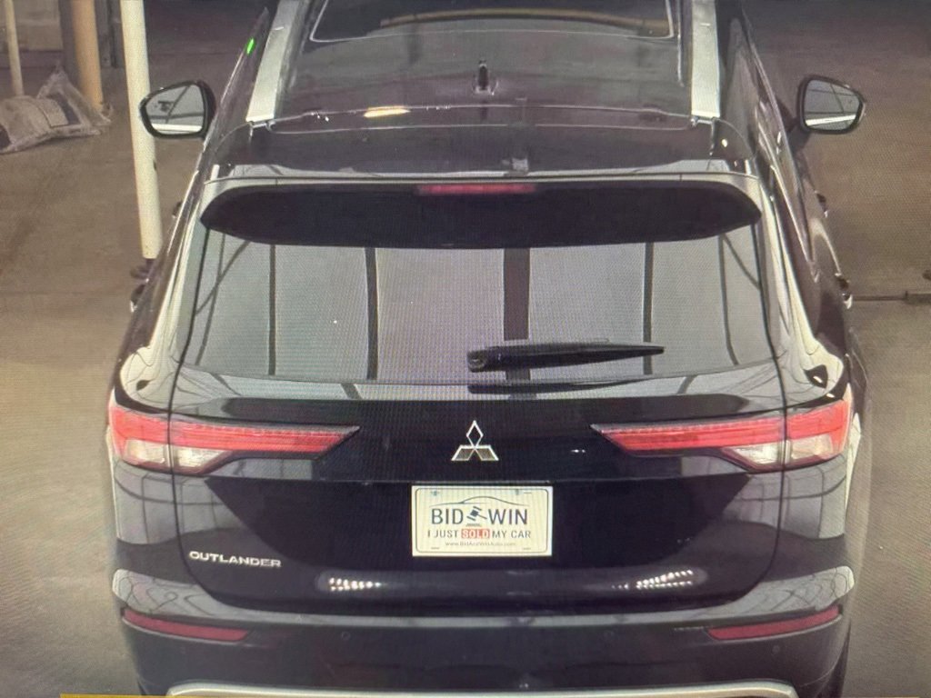 Used 2024 Mitsubishi Outlander SEL image 6