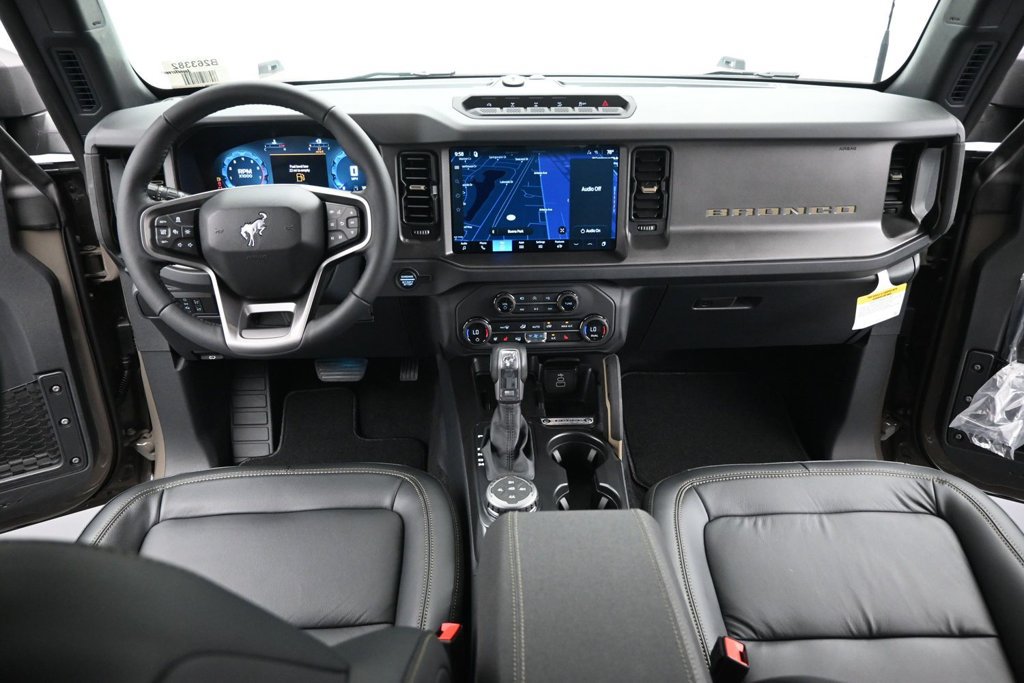 New 2026 Ford Bronco Badlands AWD/4WD image 20