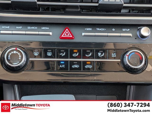 Used 2025 Hyundai Sonata SE FWD image 26