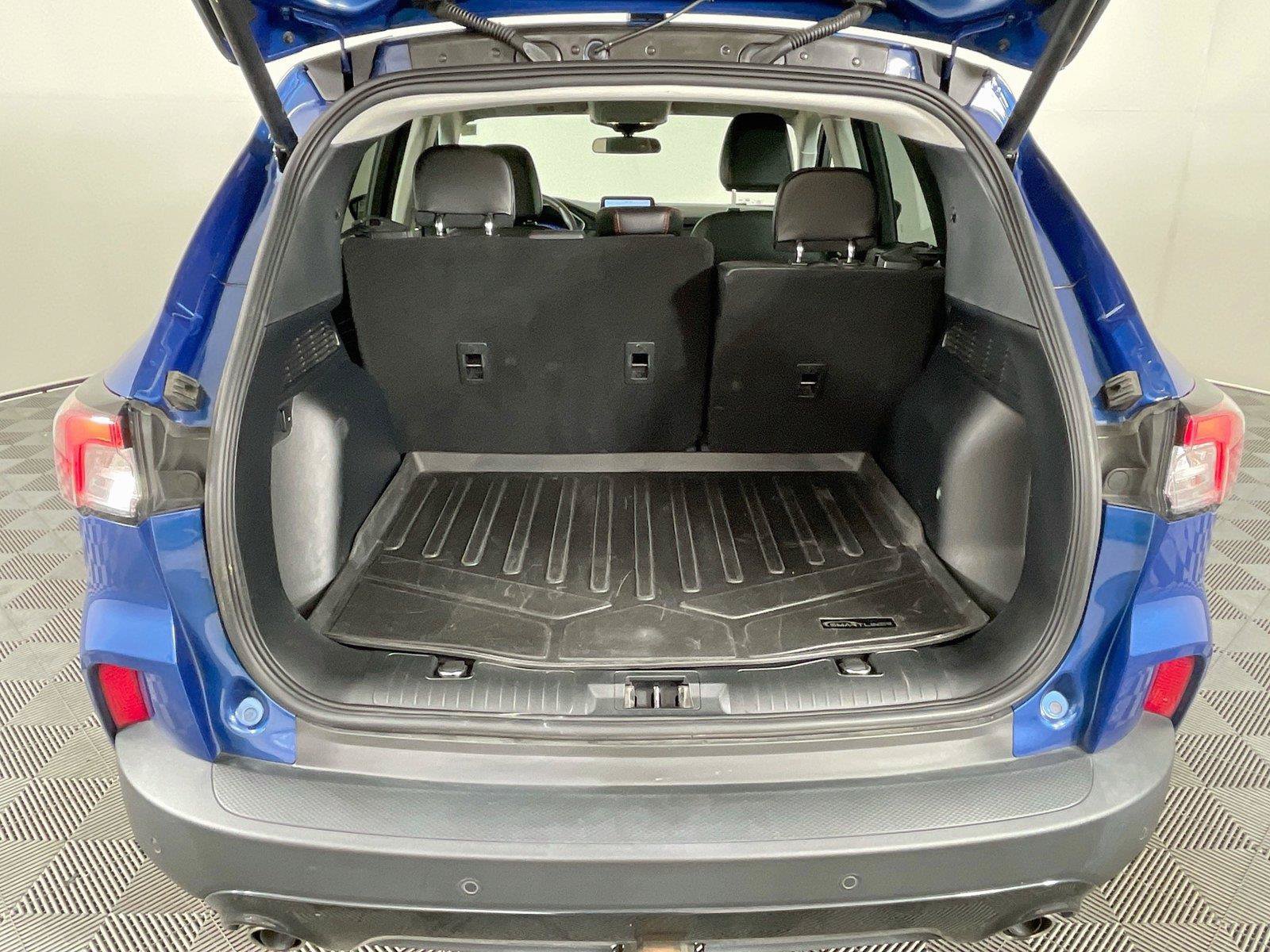 Used 2022 Ford Escape SEL w/ SEL Stealth AWD Package image 28