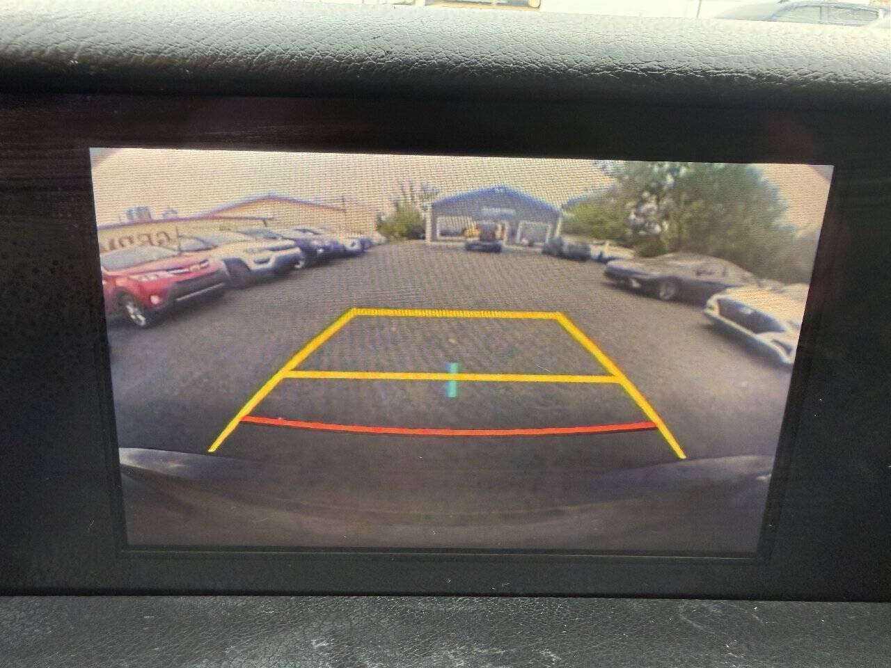 Used 2016 Lexus IS 200t RWD image 16