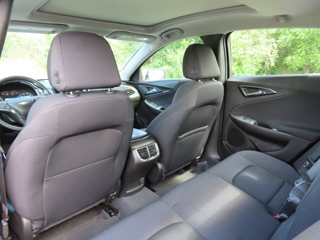Used 2024 Chevrolet Malibu LT FWD image 24