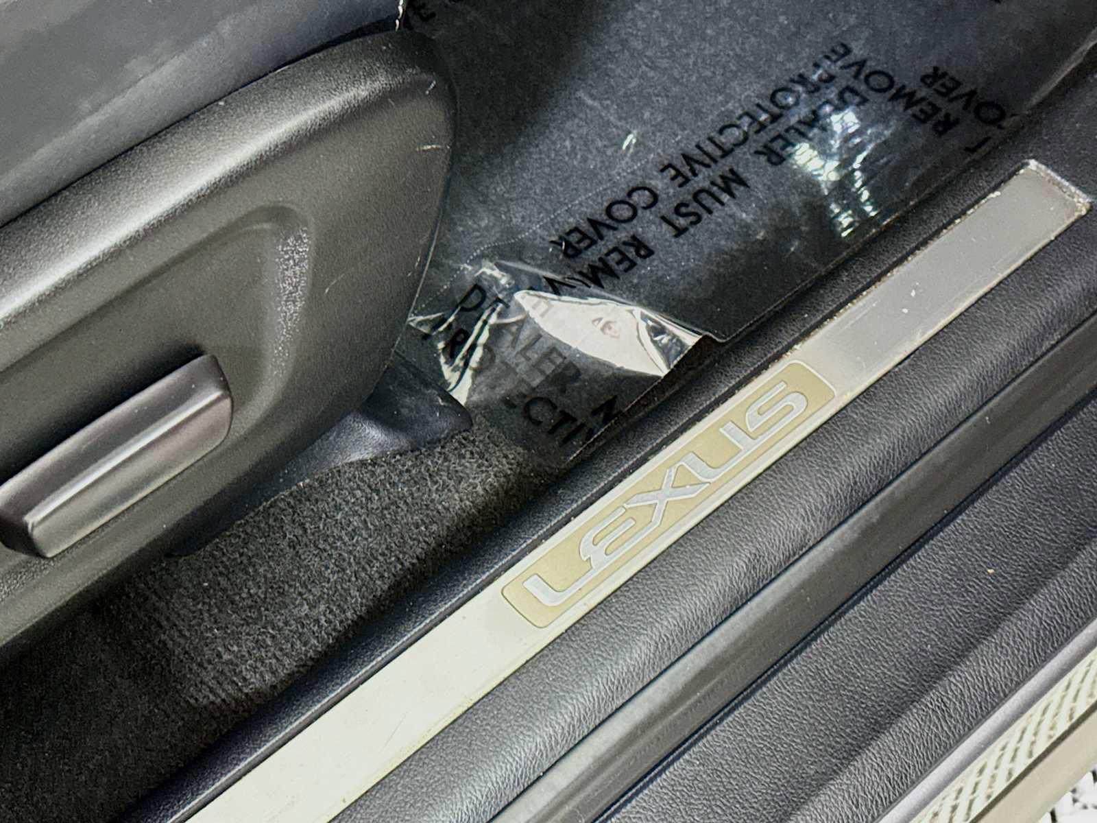 Used 2020 Lexus RX 450h AWD w/ Premium Package image 32