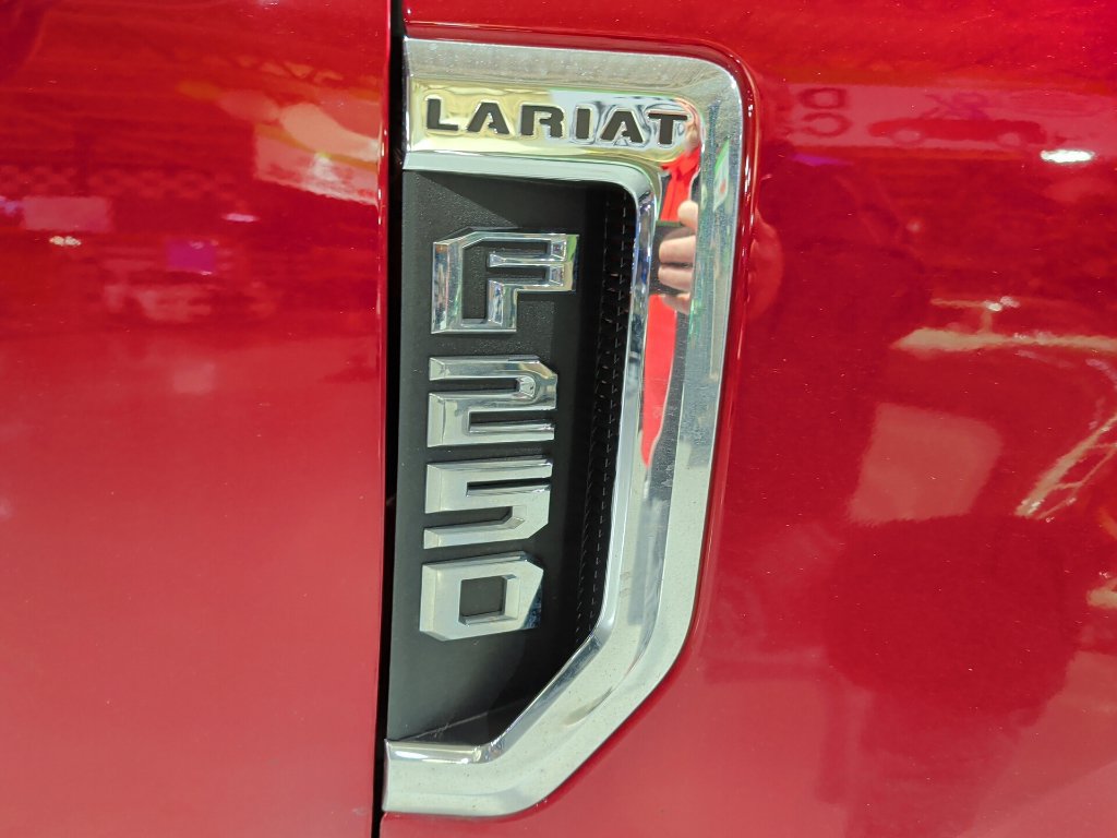 Certified 2019 Ford F250 Lariat w/ Lariat Ultimate Package AWD/4WD image 9