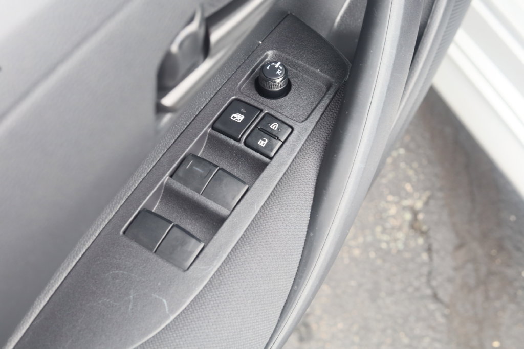Used 2024 Toyota Corolla LE FWD image 10