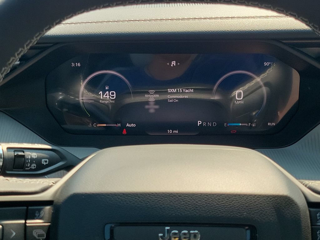 New 2026 Jeep Cherokee Laredo AWD/4WD image 12