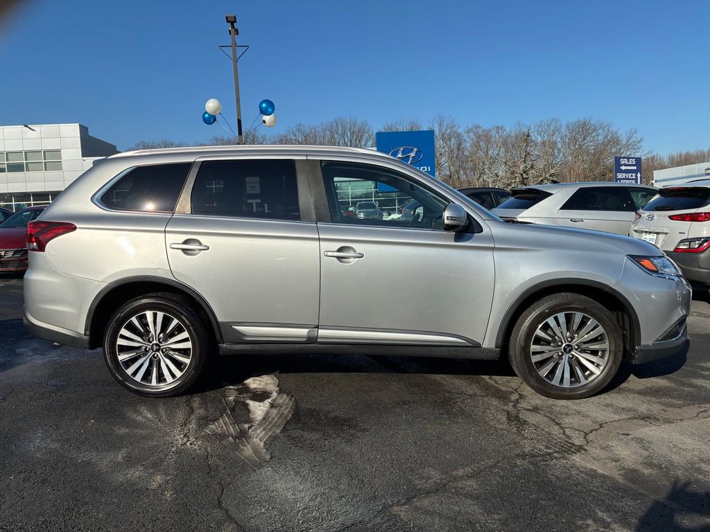 Used 2020 Mitsubishi Outlander SEL image 8