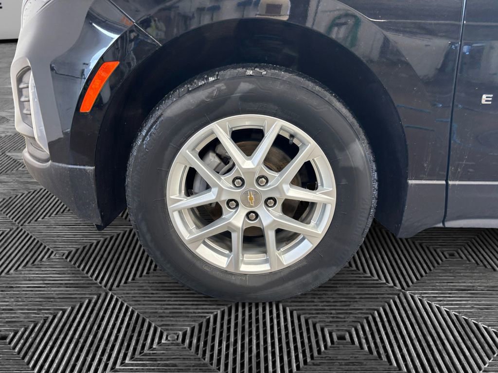 Used 2024 Chevrolet Equinox LT w/ LPO, Floor Liner Package AWD/4WD image 14