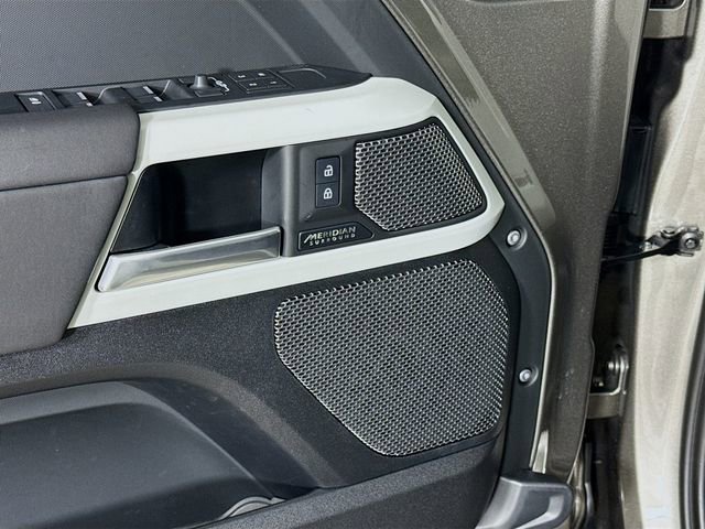 Certified 2024 Land Rover Defender 110 X-Dynamic SE image 21