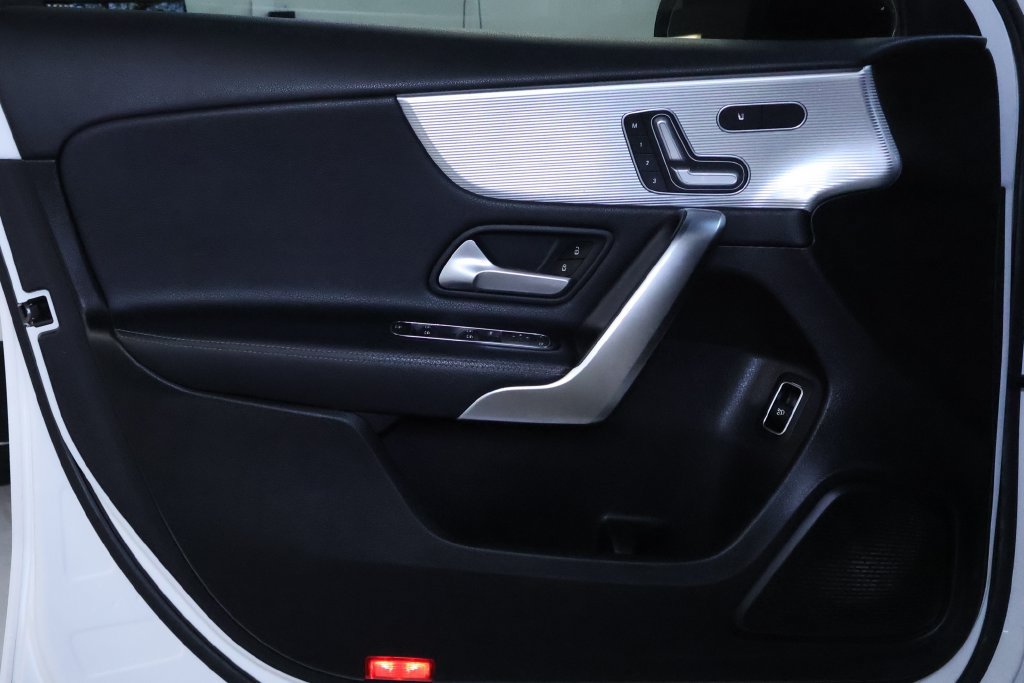 Used 2019 Mercedes-Benz A 220 4MATIC image 12