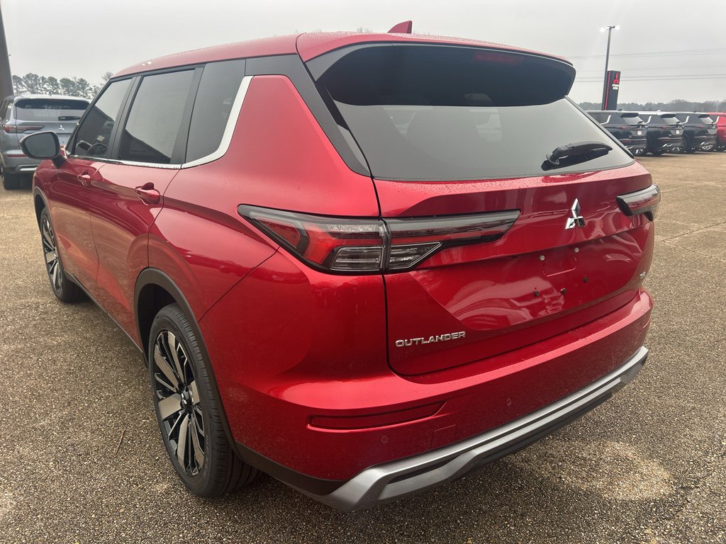 New 2026 Mitsubishi Outlander SE FWD image 6