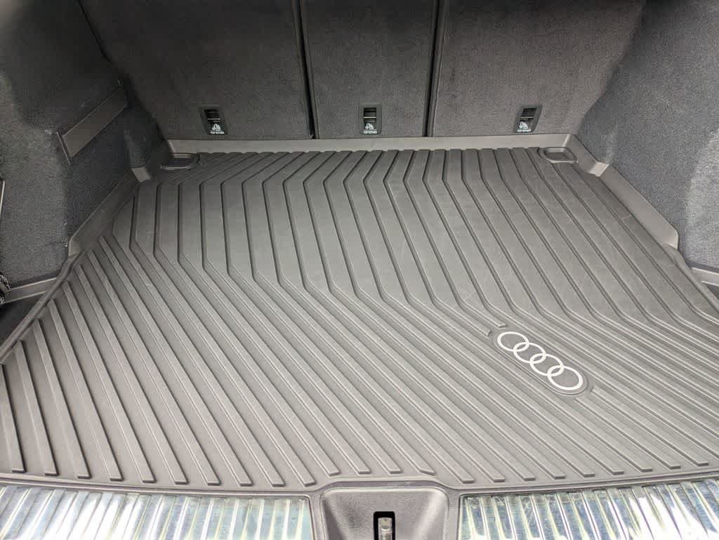 Certified 2025 Audi Q5 Premium w/ Convenience Package AWD/4WD image 22