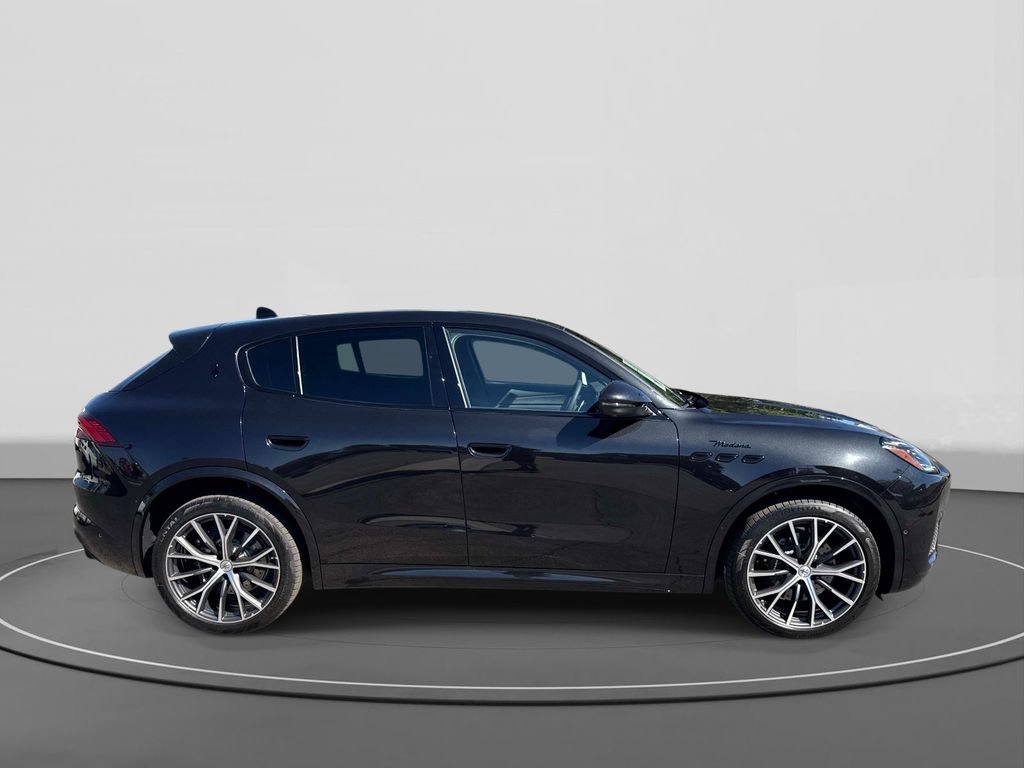 New 2026 Maserati Grecale Modena AWD/4WD image 3