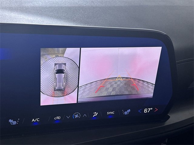 Used 2024 Chevrolet Traverse LS w/ Midnight/Sport Edition image 15