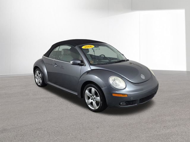 Used 2006 Volkswagen Beetle Convertible w/ Package 2 image 11