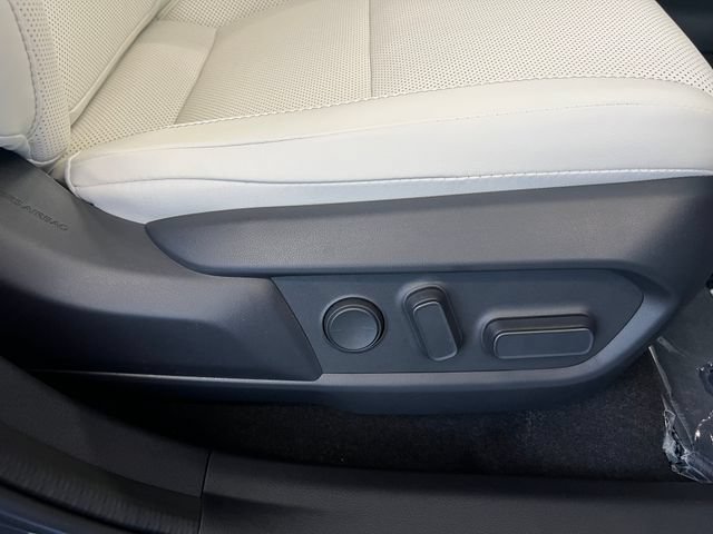 New 2026 Lexus ES 500e AWD/4WD image 52