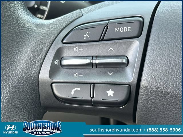 Certified 2023 Hyundai Kona SEL AWD/4WD image 24