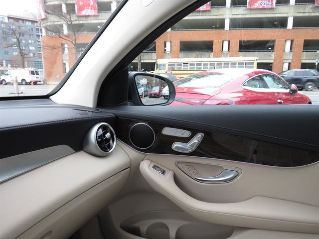 Certified 2022 Mercedes-Benz GLC 300 4MATIC Coupe image 16