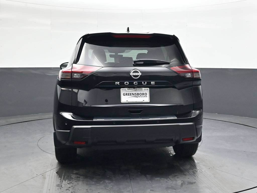 Certified 2026 Nissan Rogue SV FWD image 7