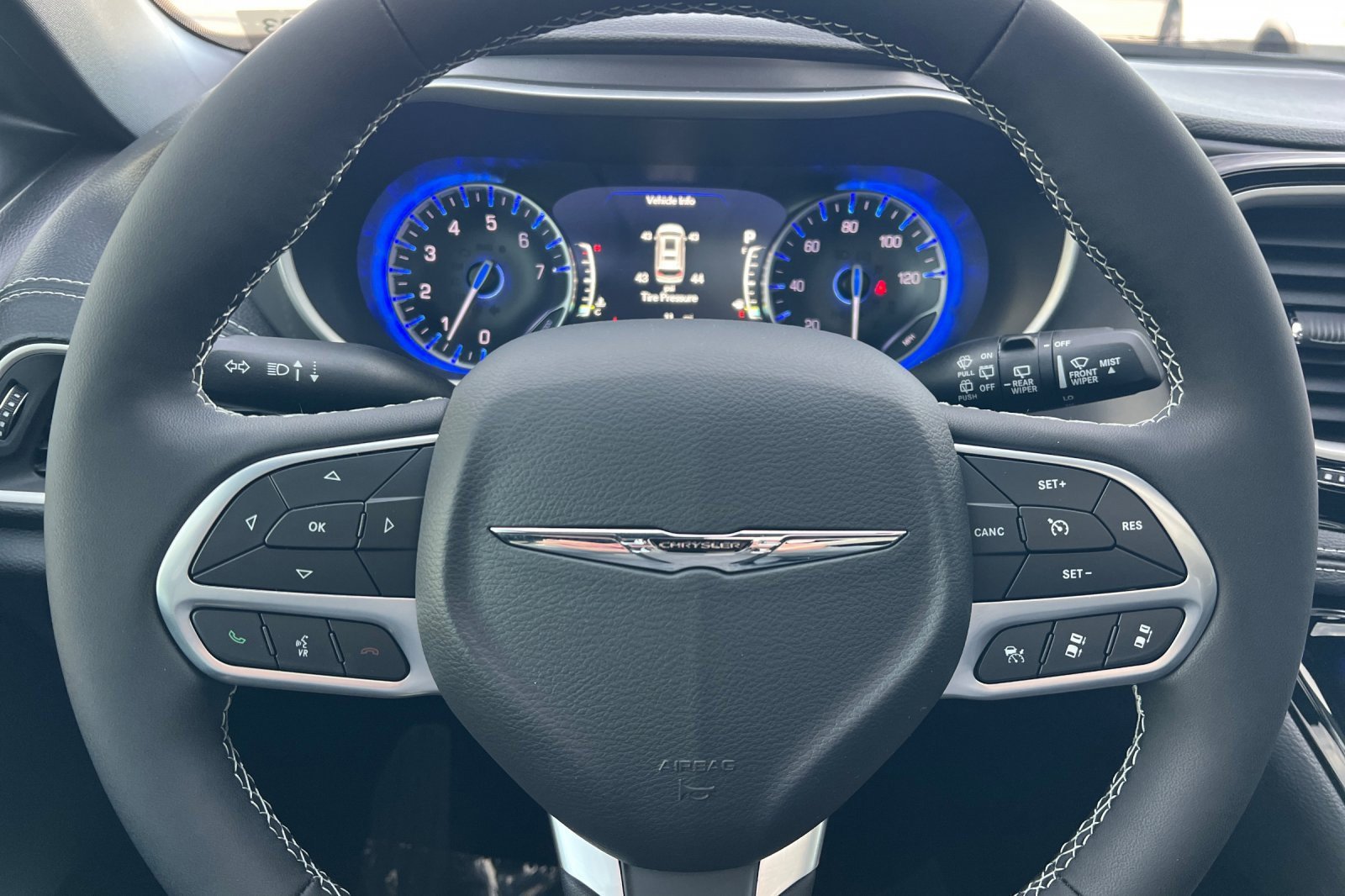 New 2026 Chrysler Pacifica Select image 22