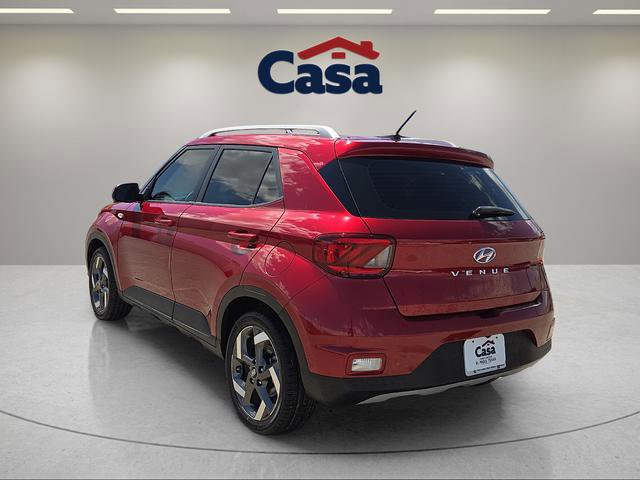 Used 2024 Hyundai Venue SEL FWD image 4