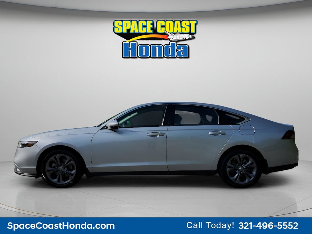 Certified 2023 Honda Accord EX image 6