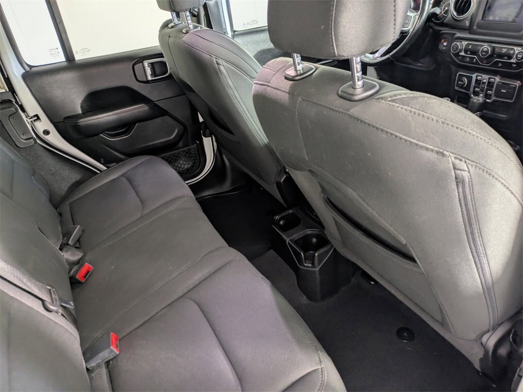 Certified 2020 Jeep Wrangler Unlimited Sahara image 30