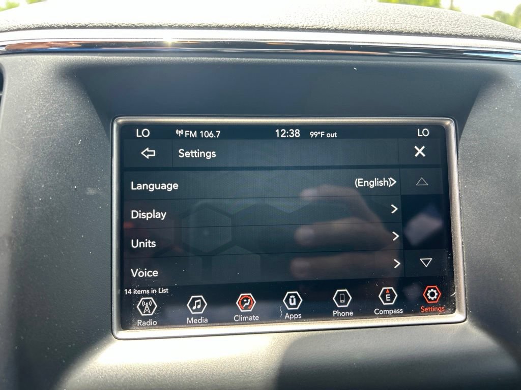 Used 2019 Jeep Grand Cherokee Laredo RWD image 36