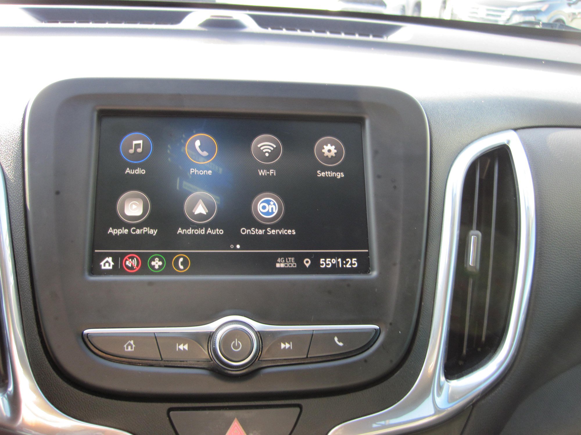Used 2021 Chevrolet Equinox LT AWD/4WD image 15