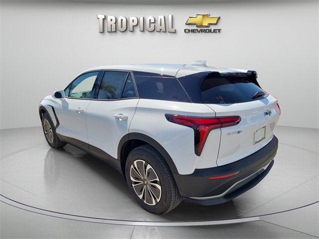 New 2025 Chevrolet Blazer EV LT image 3