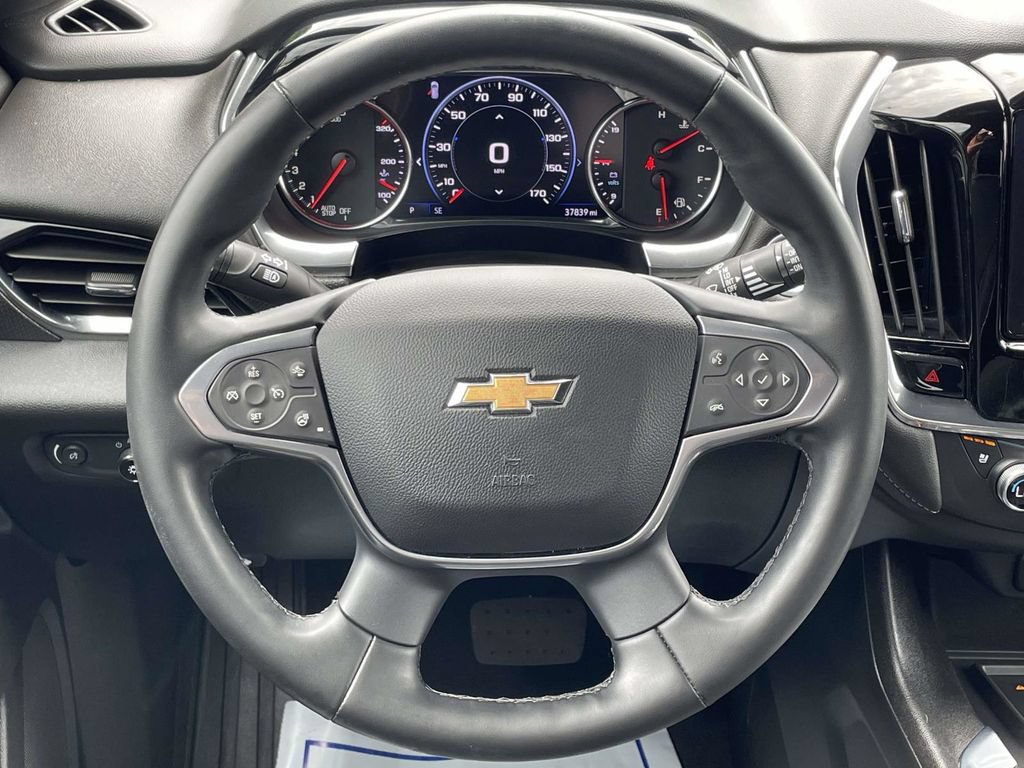 Used 2023 Chevrolet Traverse Premier AWD/4WD image 24