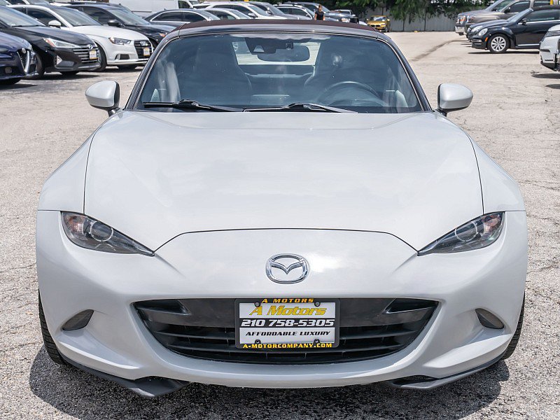 Used 2018 MAZDA MX-5 Miata Grand Touring RWD image 4