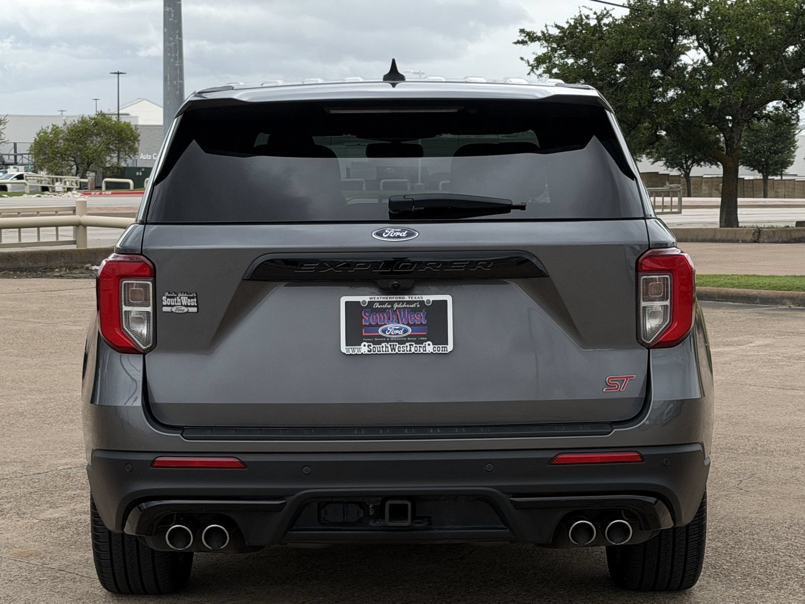 Used 2022 Ford Explorer ST w/ Equipment Group 401A RWD image 5