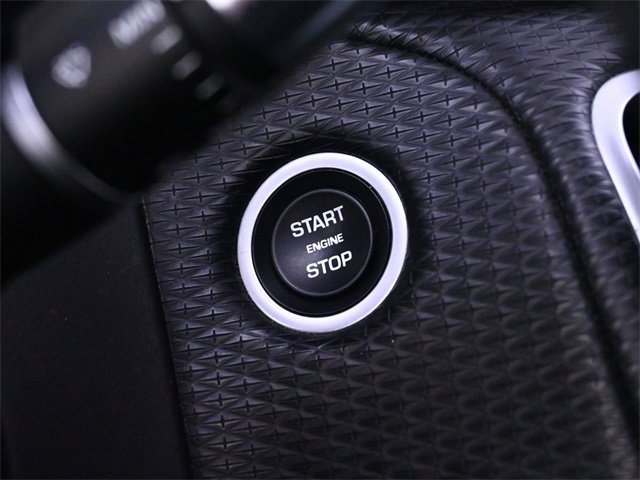 Used 2022 Land Rover Range Rover Velar S image 35