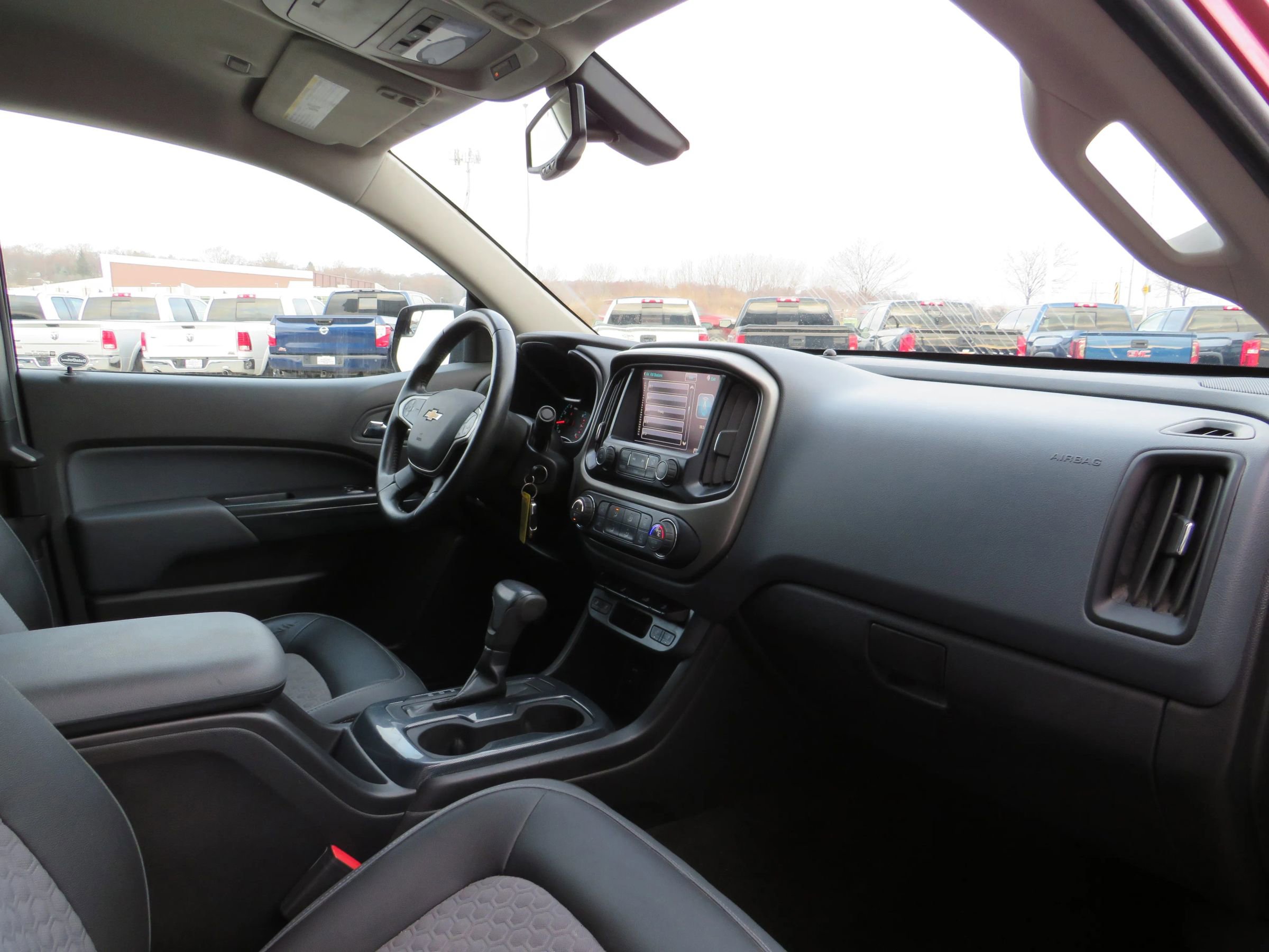 Used 2015 Chevrolet Colorado Z71 image 11