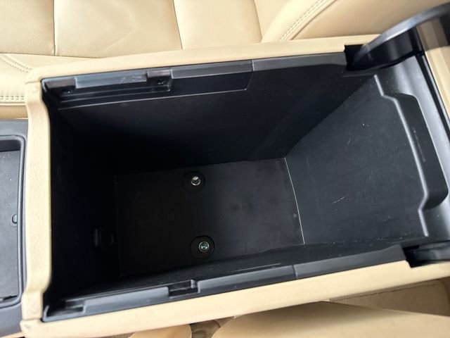 Used 2015 Toyota Camry XLE image 24