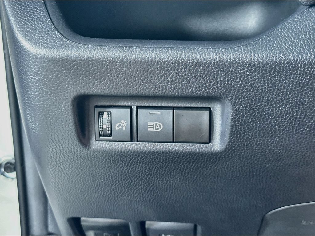 Used 2024 Toyota RAV4 LE FWD image 21