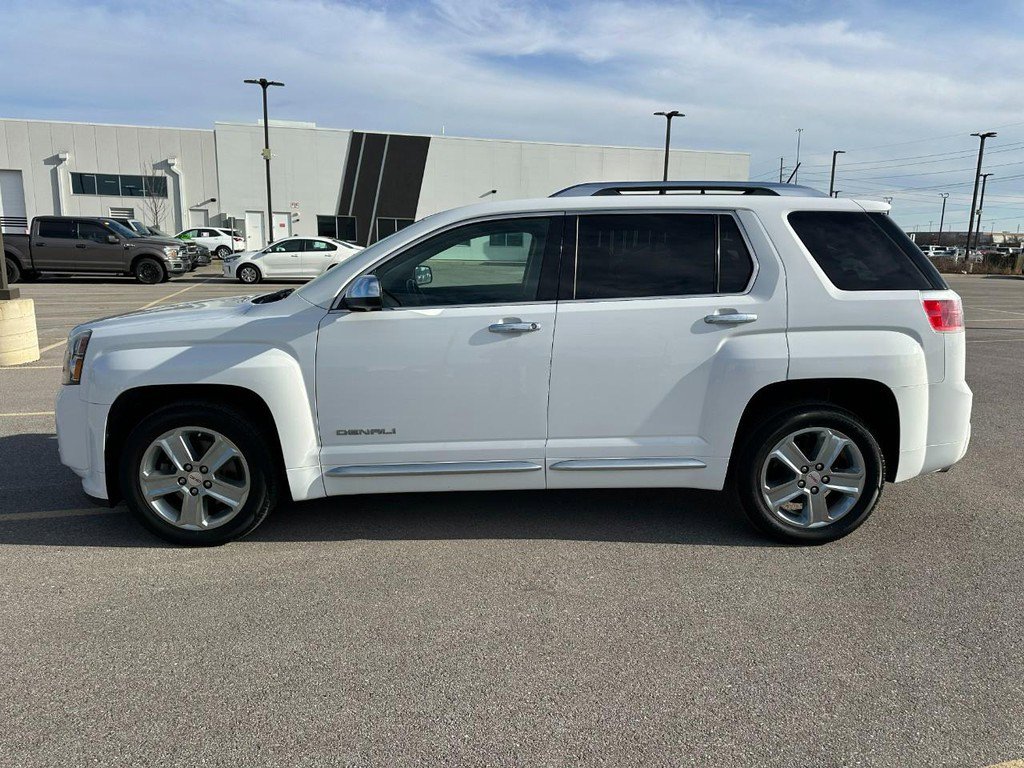 Used 2014 GMC Terrain Denali image 2