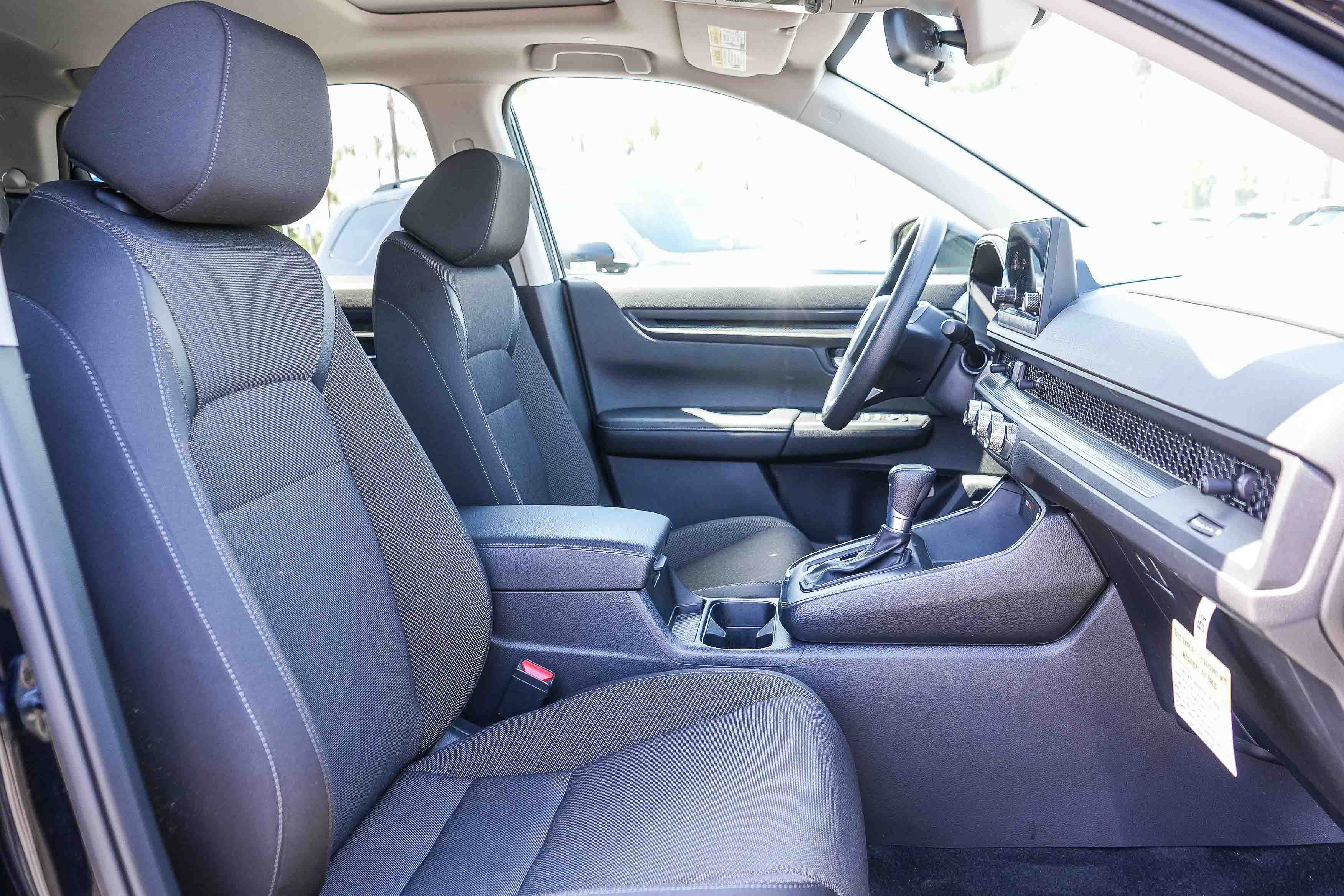 Used 2025 Honda CR-V EX image 19