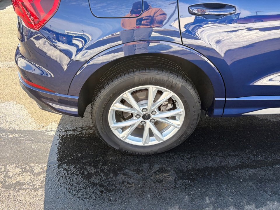 Used 2025 Audi Q3 2.0T Premium Plus w/ Premium Plus Package image 23