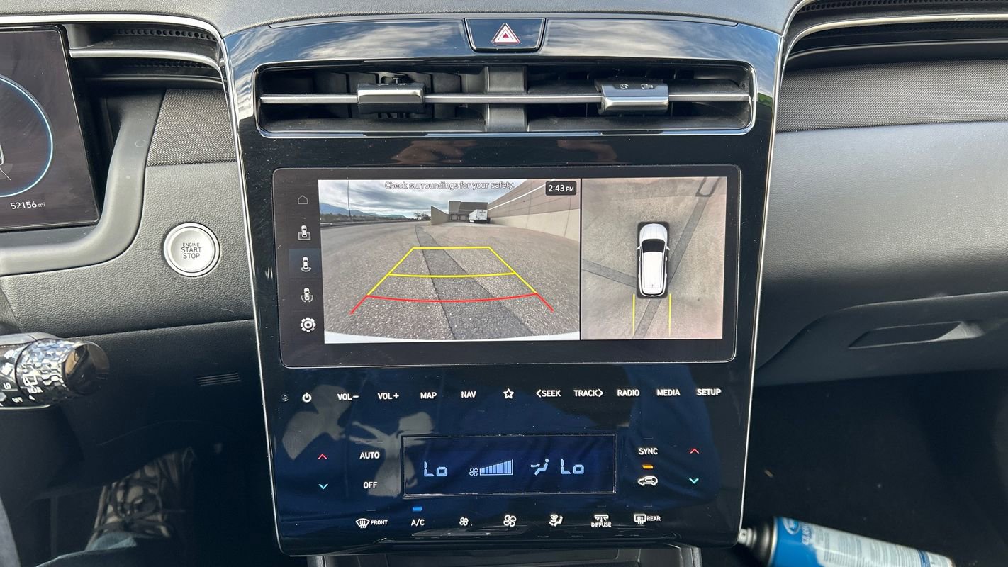 Used 2024 Hyundai Tucson Limited image 28