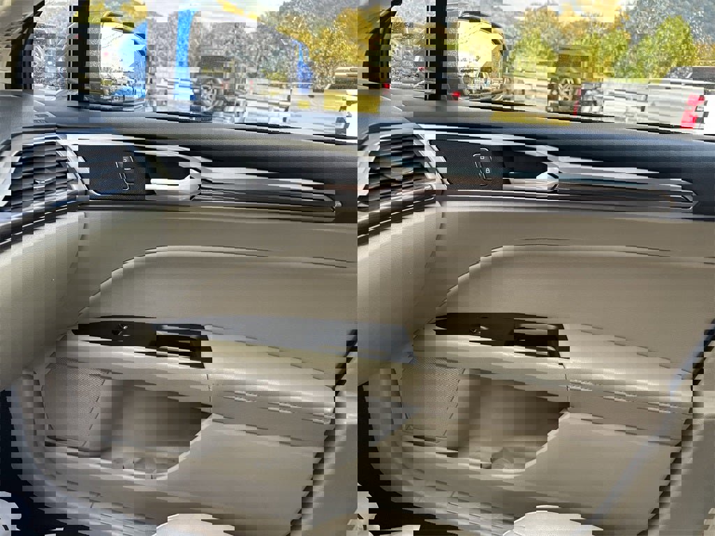 Used 2019 Ford Fusion SEL image 50