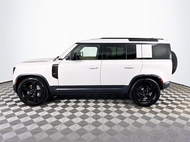 New 2026 Land Rover Defender 110 S image 8