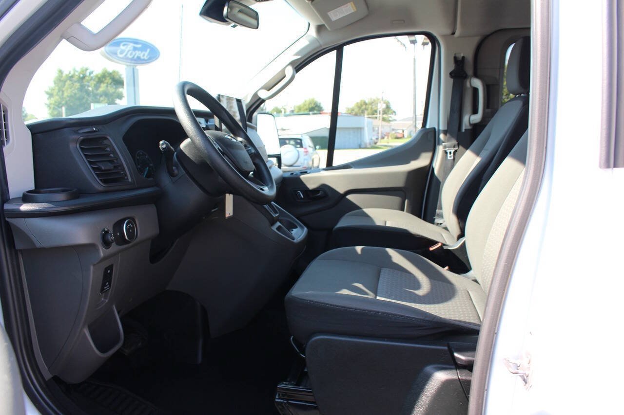 Used 2024 Ford Transit 350 XLT RWD image 14